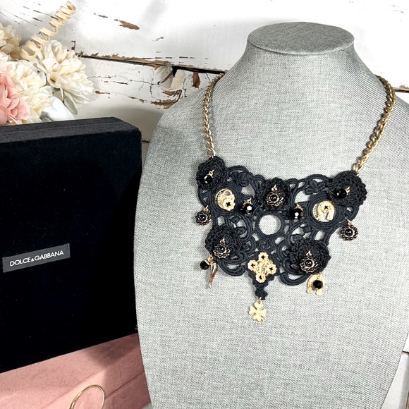 Dolce & Gabbana Rare Crocheted Good Luck Charm Necklace/Bib - Picture 1 of 6